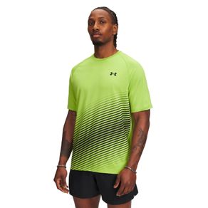 Polera manga corta de entrenamiento para hombre Tech Fade verde 326-5VR-XL a $14.990